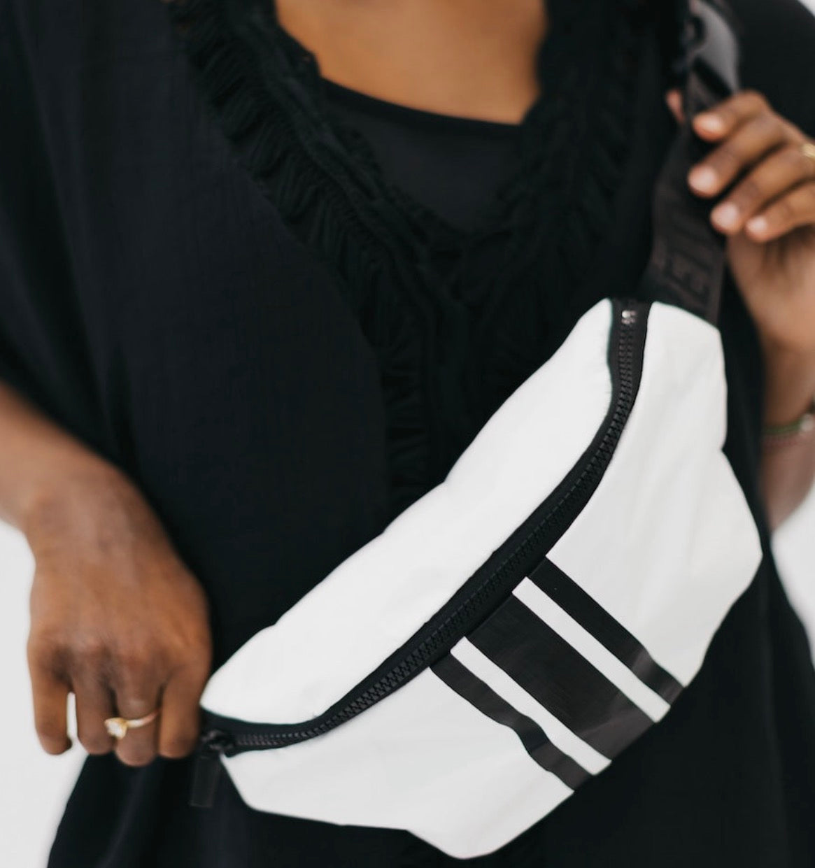 Splashproof 💦 Beach Bum Bag